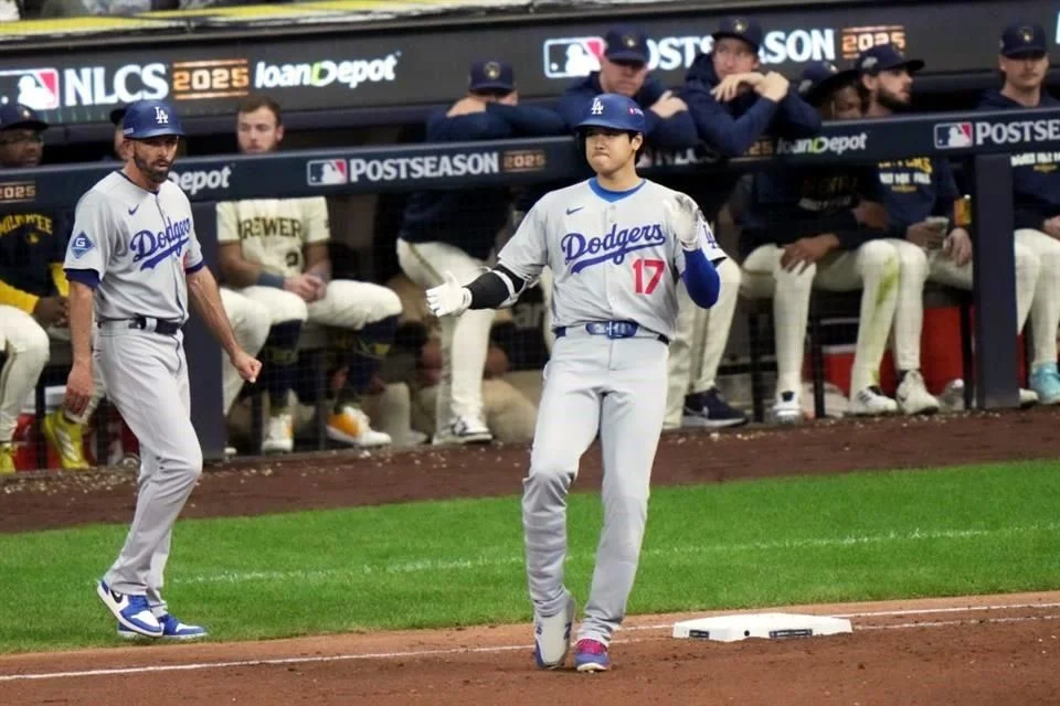 El despertar de Shohei Ohtani va lento, al menos ya conectó hit e impulsó una carrera. El japonés se ponchó en tres ocasiones.