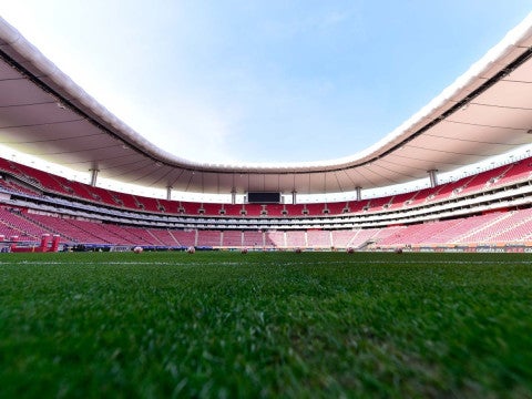 En caso de no avanzar a Semifinales, Chivas estaría jugando su último partido de Liguilla en el Akron hasta después del Mundial 2026. (Mexsport).