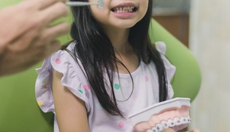 La segunda menor está hospitalizada pero en condición estable.