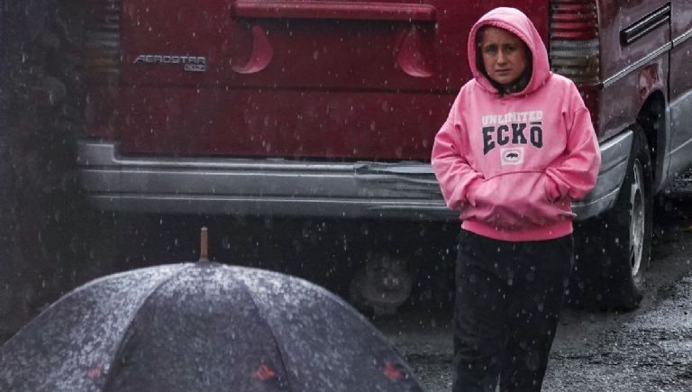 Imagen de lluvia y paisaje nublado