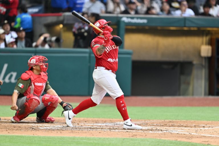 Jugadores nuevos y experimentados de los Diablos Rojos del México.