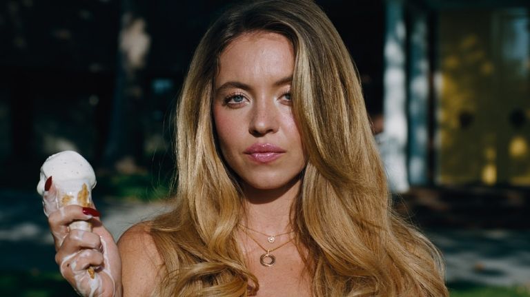 Cassie Howard y Nate Jacobs en Euphoria