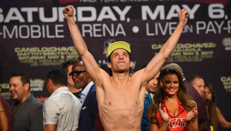 Julio César Chávez Jr. durante una conferencia de prensa