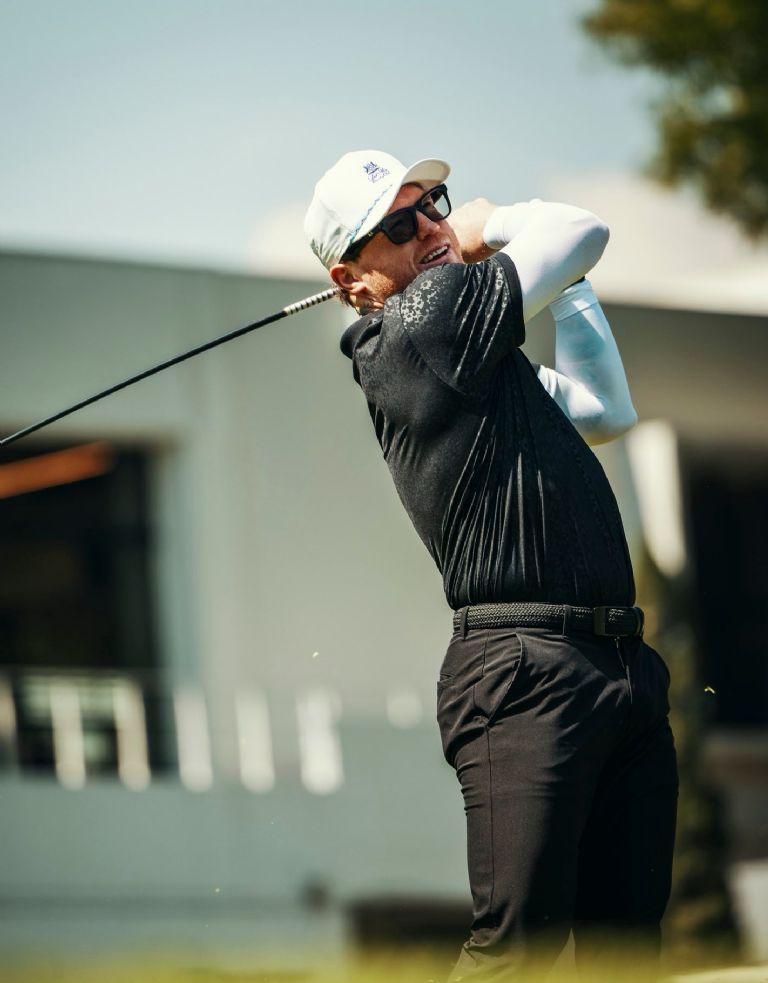 Canelo Álvarez en el LIV Golf México