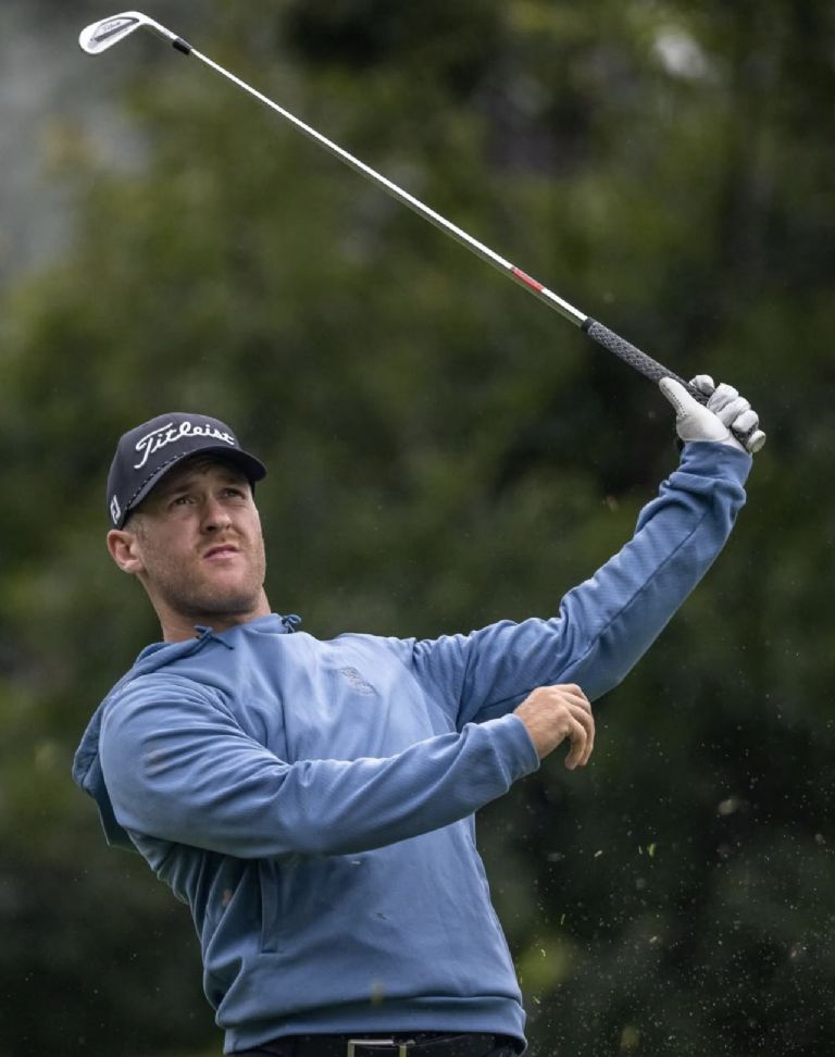 Luis Carrera junto a Cameron Smith