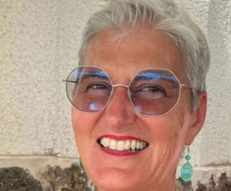 Madre hallada muerta en vertedero, Día de Madres.