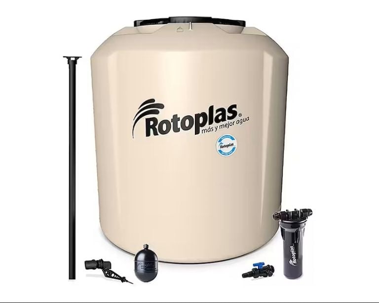 Instalación sencilla del almacenador de agua Rotoplas
