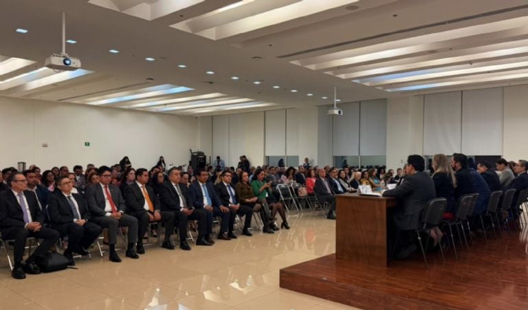 Jueces en una sala de audiencias en la Ciudad de México