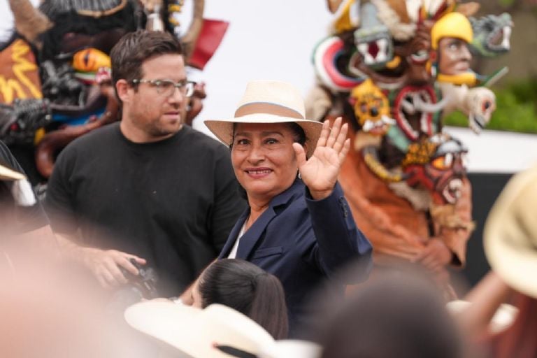 Apoyo Abelina a propuesta de Claudia en Chilpancingo