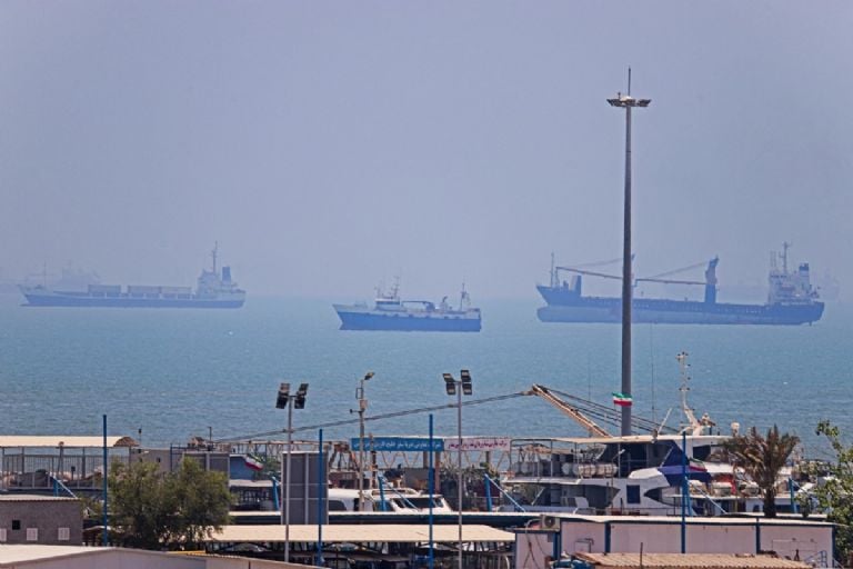 Tanques israelíes en la frontera con Líbano