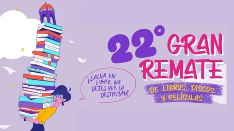 Gran Remate de Libros en el Monumento a la Revolución