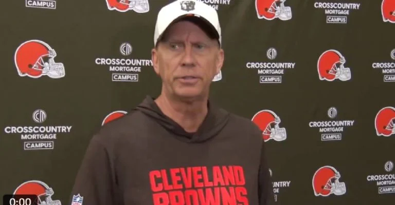 Todd Monken asume el mando en Cleveland
