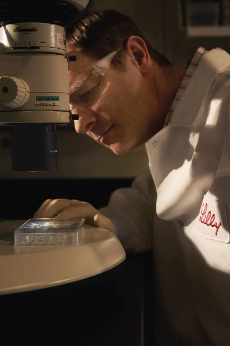 Eli Lilly aboga por controles más estrictos para combatir la falsificación de medicamentos en México.